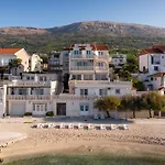 Antonio - Podstrana, Split 3* Подстрана