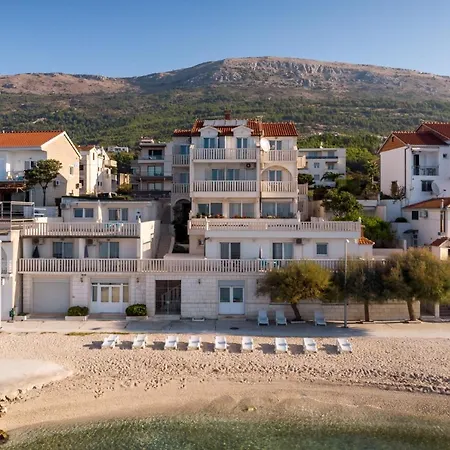 Antonio - Podstrana, Split 3* Подстрана