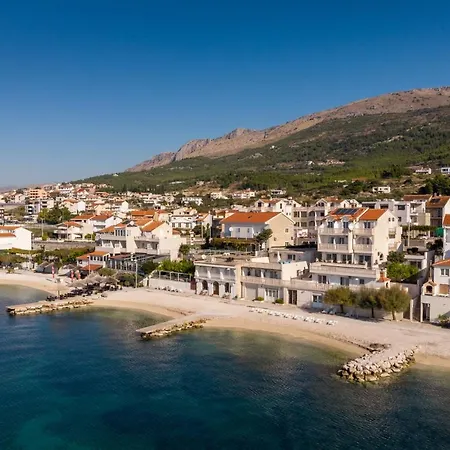 Antonio - Podstrana, Split Pensión