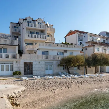 Vendégház Antonio - Podstrana, Split 3*