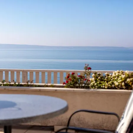 Gasthuis Antonio - Podstrana, Split 3*